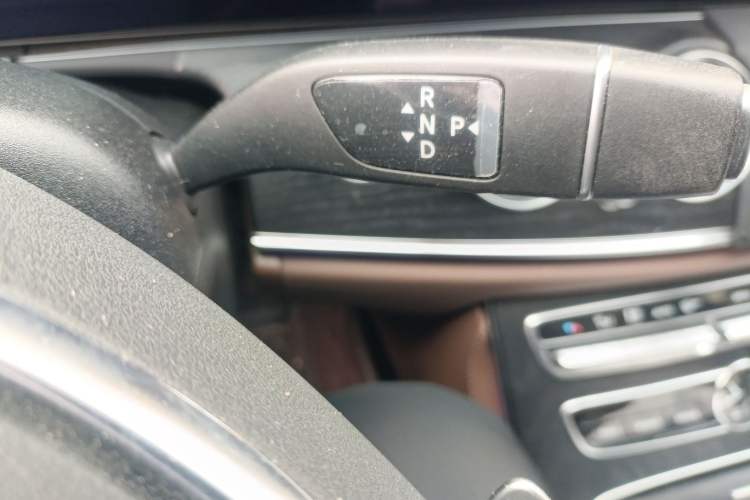 Used Mercedes-Benz E-Class 2018 E 300 L Sporty and Stylish Model
