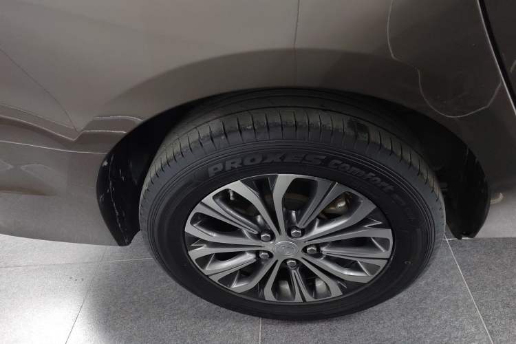 Used Buick GL8 2021 Land Cruiser Executive Class 652T Luxury Model