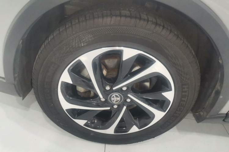 Used Toyota IZOA 2020 2.0L Enjoy Edition
