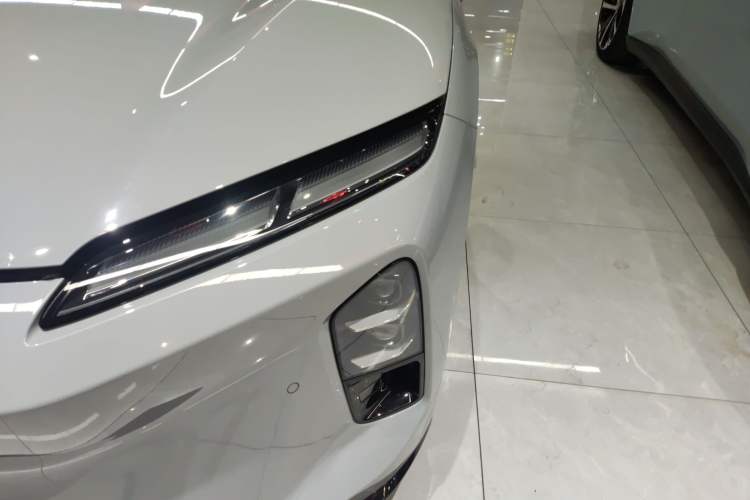 Used Nio ET5T 2025 75 kWh Touring
