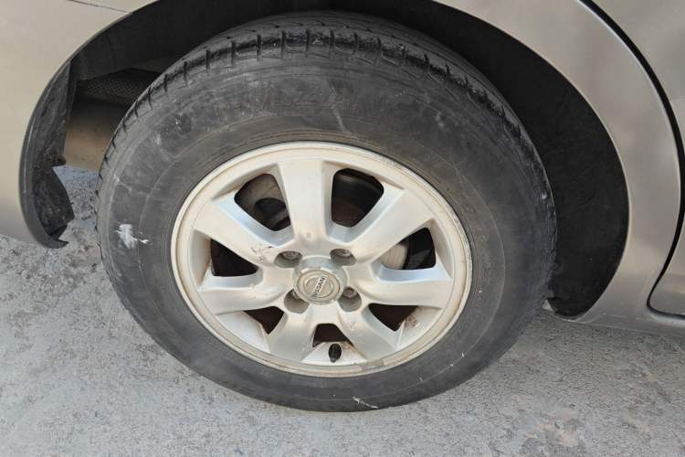 Used Nissan Sunny 2014 1.5XE Manual Elite Edition