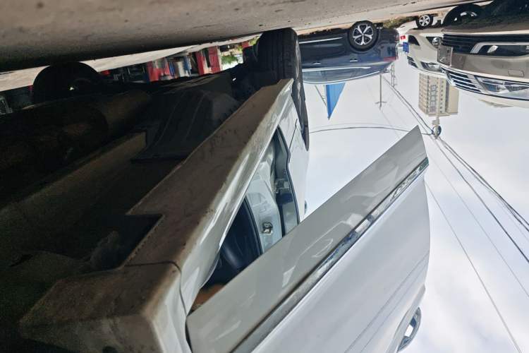 Used Haval H6 2015 Upgraded Model 1.5T Manual Two-Wheel Drive Elite Version
