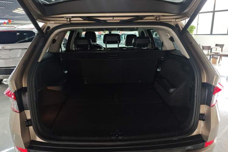 Used Skoda Kodiaq 2017 TSI380 7-Seater Four-Wheel-Drive Flagship Edition
