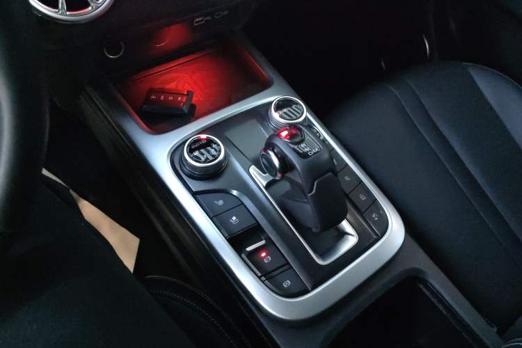 Used Tank 300 2021 City Edition 2.0T—Truly Stylish