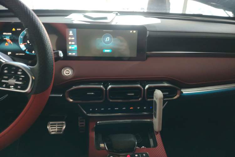 Used JETOUR X70 PLUS 2021 1.6T DCT Star 5-Seater
