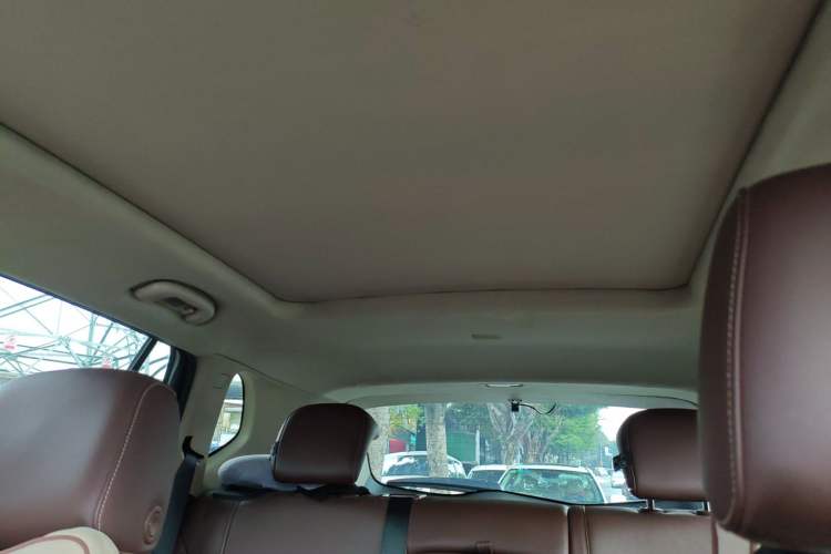 Used Buick Envision 2016 20T Two-Wheel-Drive Elite Model
