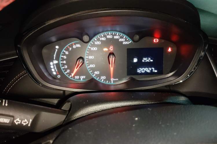 Used Chevrolet Trax 2017 1.4T Manual Two-Wheel Drive Comfort Model
