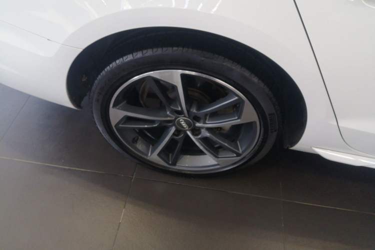 Used Audi A4L 2020 40 TFSI Fashion Dynamic Model
