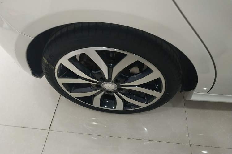 Used Mercedes-Benz A-Class 2015 A 200 Fashion Model