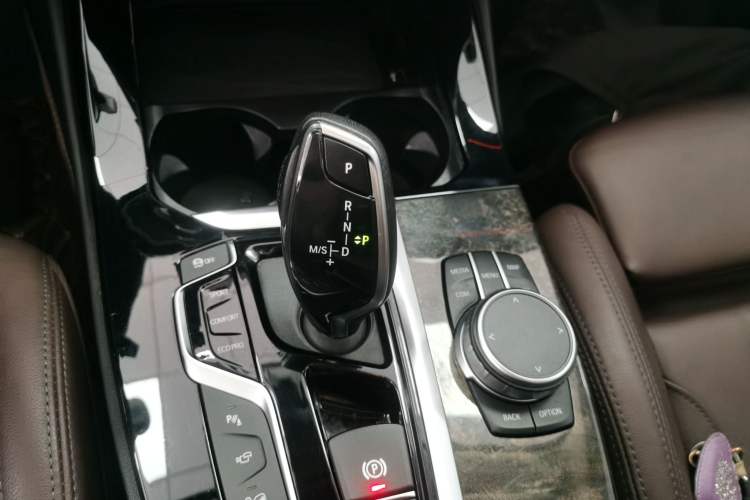 Used BMW X3 2020 xDrive30i Luxury Model with M Sport Package
