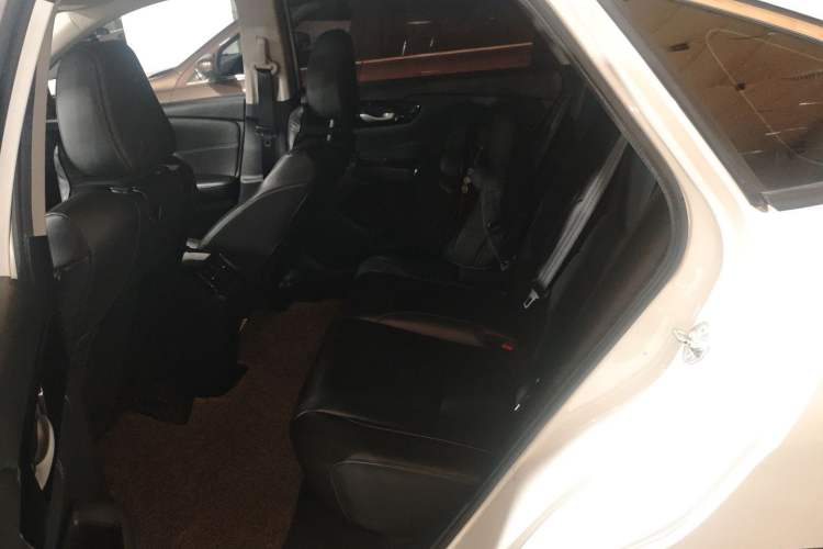 Used Honda Envix 2019 180TURBO CVT Enjoyment Edition China VI
