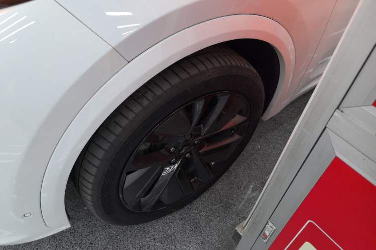 Used Li Auto L7 2023 Pro Model
