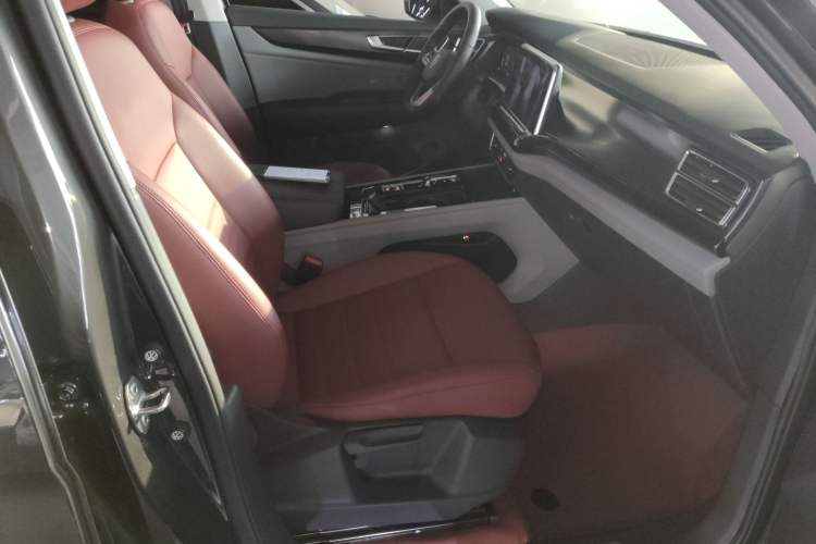 Used Volkswagen Teramont X 2022 330TSI Two-Wheel-Drive Luxury Edition
