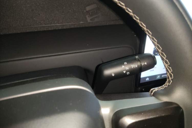 Used  V23 2025 401 Two-Wheel Drive Intelligent Driving Version