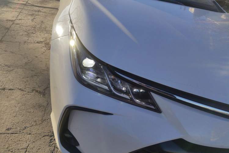 Used Toyota Corolla 2023 1.8L Smart Electric Hybrid Dual-Motor Elite Edition
