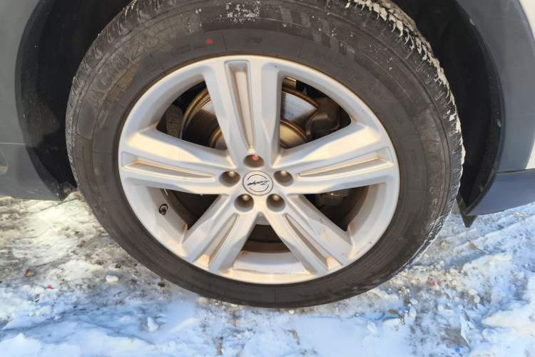 Used Zotye T700 2017 1.8T Dual-Clutch Prestige Model