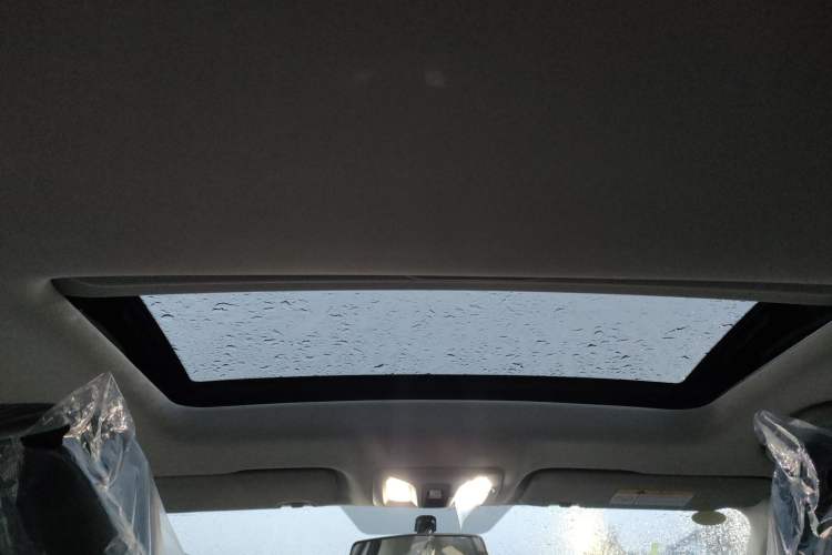 Used Changan Eado 2025 Blue Whale 1.5T 500Bar Prestige Model
