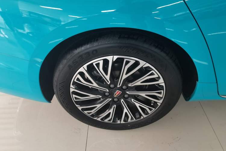 Used Hongqi H5 2024 2.0T Automatic Smart Connect Flagship Edition
