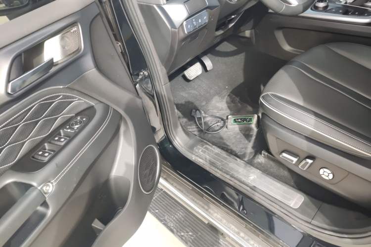 Used Tank 300 2021 City Edition 2.0T—Truly Stylish
