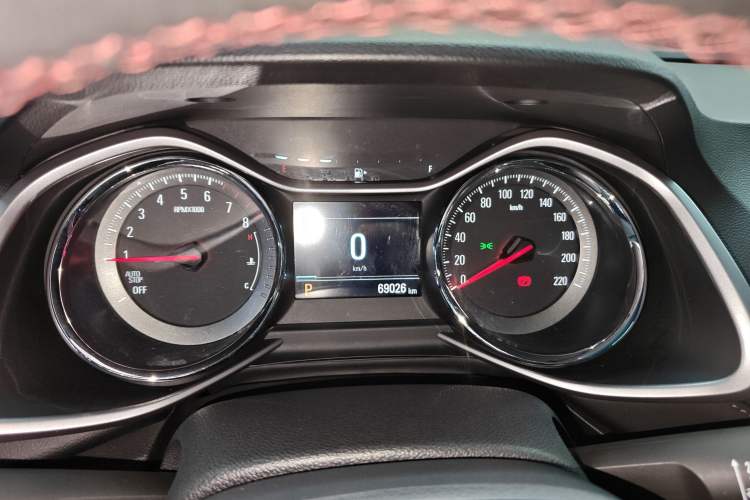 Used Chevrolet Orlando 2020 Light Hybrid Redline 530T Automatic Enjoyment Edition (5+2 Models)
