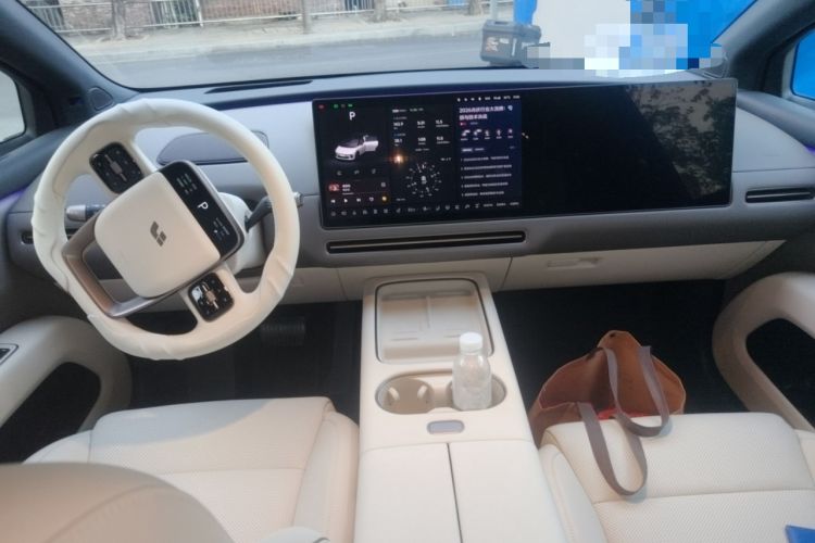 Used Li Auto Li Auto i6 2025 Model Two-Wheel-Drive Standard Type