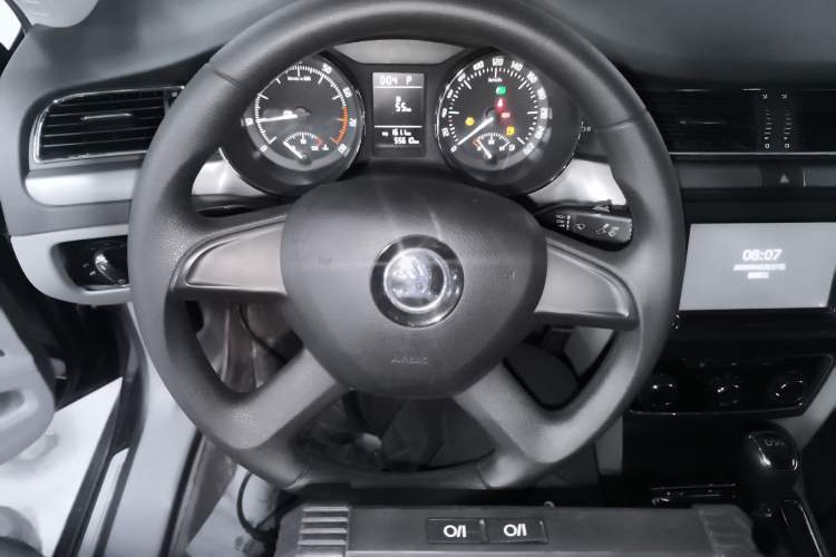 Used Skoda Superb 2013 1.4TSI DSG Sport Edition
