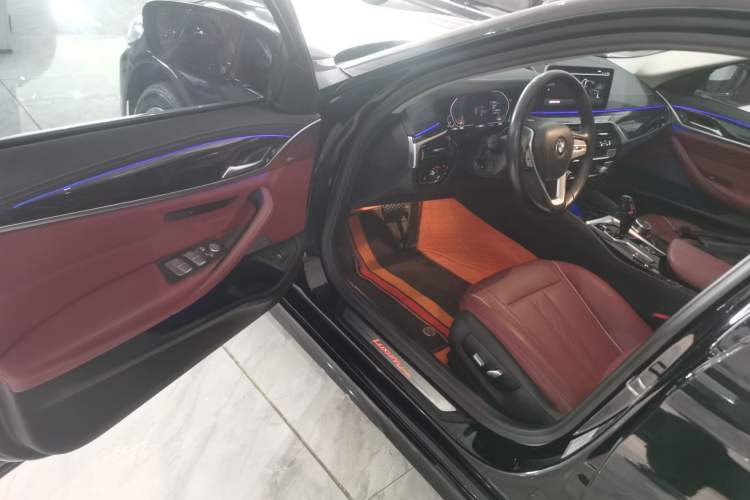 Used BMW 5 Series 2022 Second Facelift 525Li Luxury Package
