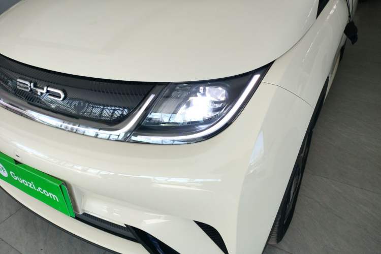 Used BYD Dolphin 2021 405 km Fashion Edition
