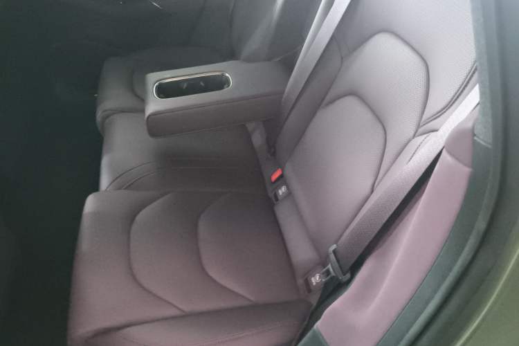 Used Xiaomi Auto SU7 2024 Rear-Drive Long-Range Intelligent Driving Version
