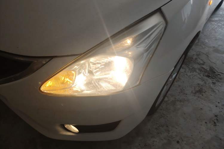 Used Nissan Tiida 2011 1.6L CVT Comfort Model
