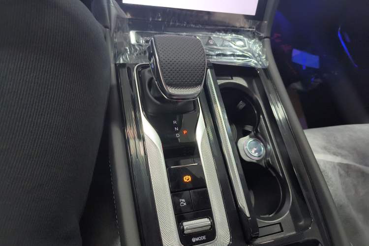 Used Hongqi H5 PHEV 2025 170 Super Hybrid Version