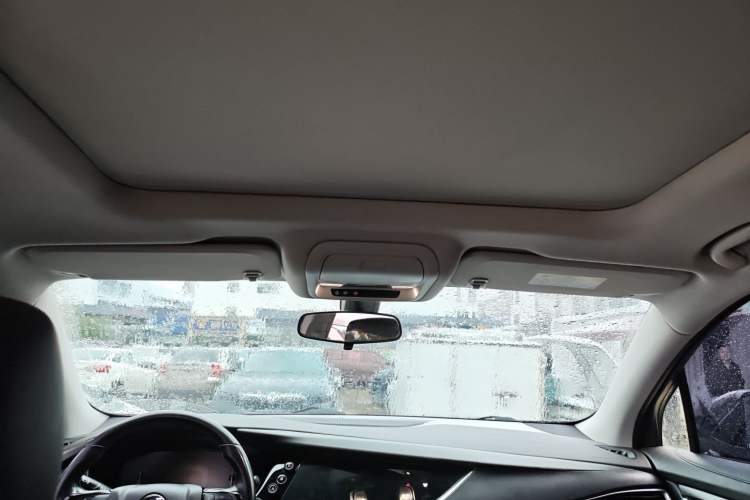 Used Buick Enclave 2020 28T Two-Wheel Drive Luxury Version
