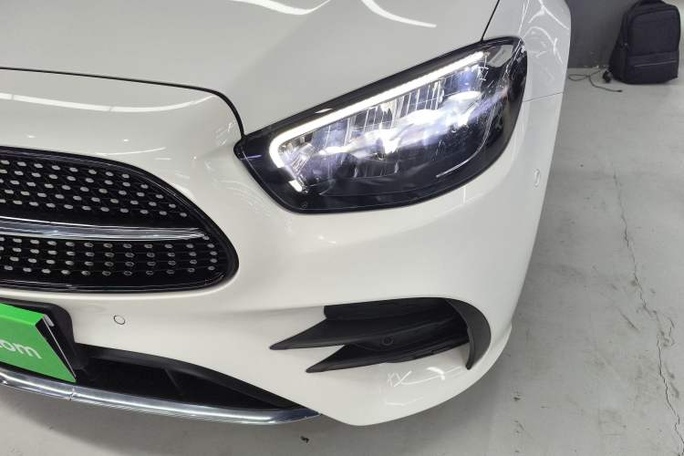 Used Mercedes-Benz E-Class 2023-Year Restyled E 260 Coupe
