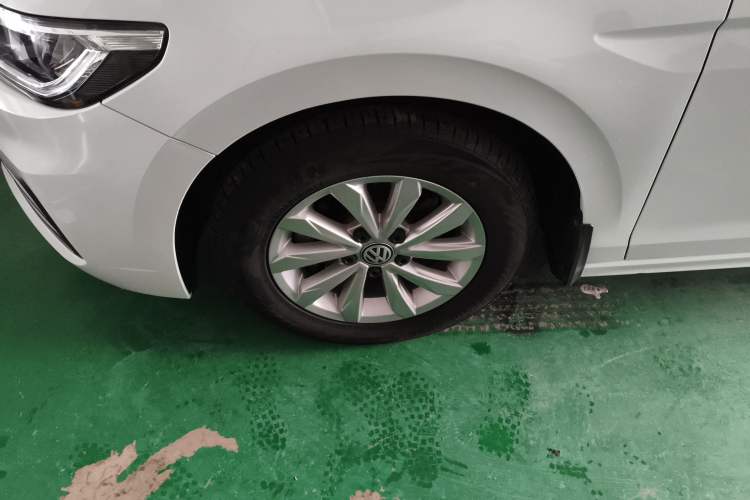 Used Volkswagen Bora 2020 1.5L Manual Fashion Edition
