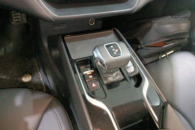 Used Hongqi E-QM5 2023 Revised Version Basic Travel Edition
