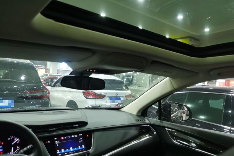 Used Cadillac XT5 2016 25T Luxury Model
