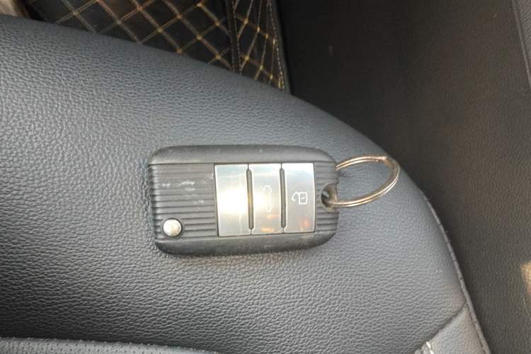 Used Roewe i6 2020 PLUS 1.6L CVT 4G Connected Glory Flagship Edition
