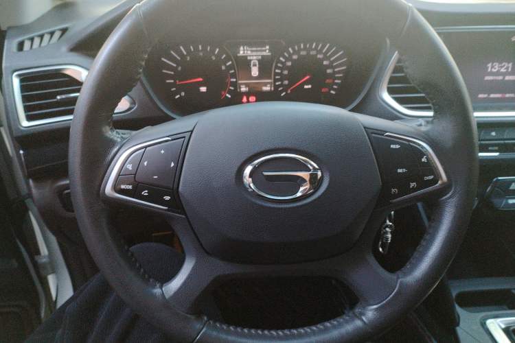 Used GAC Trumpchi GS4 2017 235T Manual Two-Wheel Drive Luxury Edition
