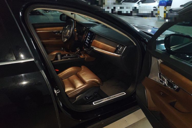 Used Volvo S90 2019 T5 Prestige Edition

