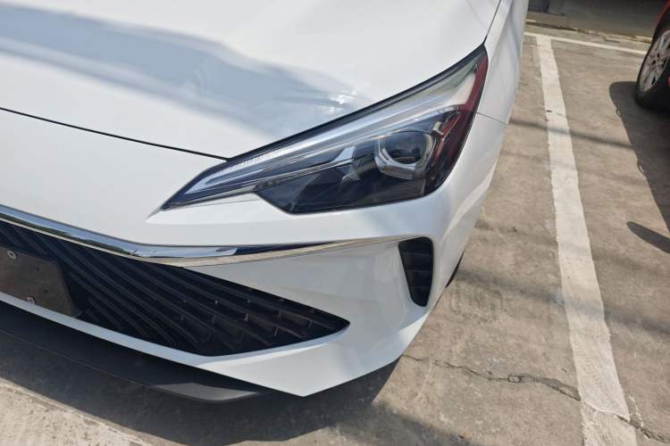 Used Roewe i5 2023 1.5L CVT Luxury Edition
