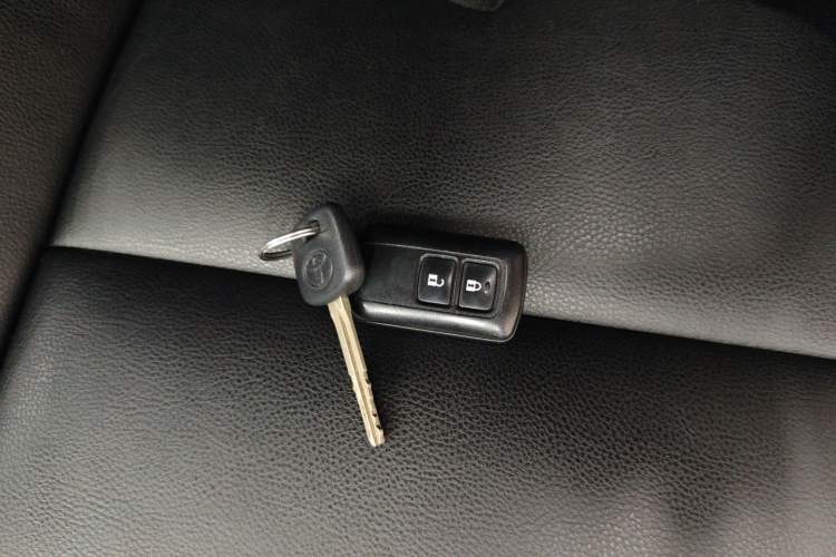 Used Toyota YARiS L 2016 Revised 1.5E CVT Charming Edition
