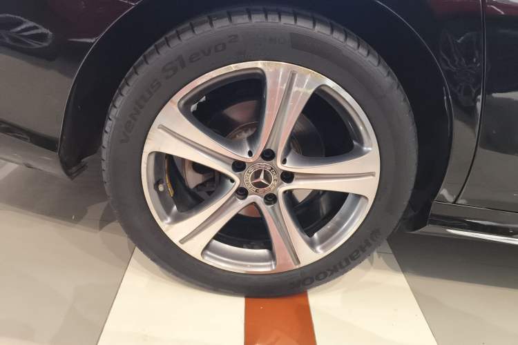 Used Mercedes-Benz E-Class 2016 E 200 L Sport Edition