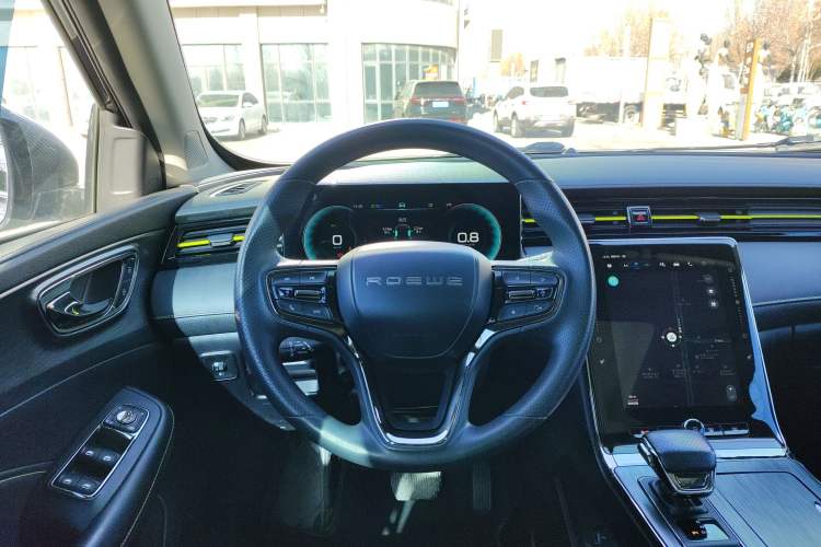 Used Roewe RX5 2021 PLUS 330TGI Automatic National Style Smart Enjoyment Edition
