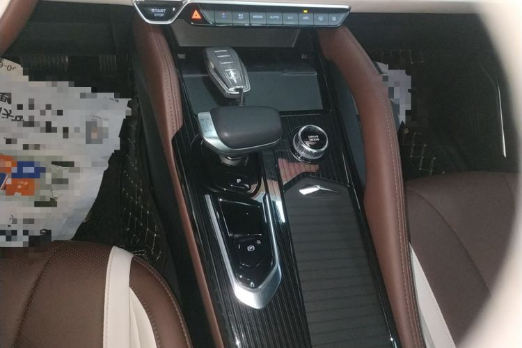 Used Geely Auto Monjaro L 2024 2.0TD High-Power Automatic Two-Wheel Drive Yunqi Version