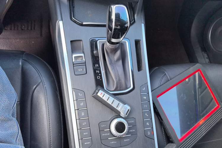 Used Wey VV5 2017 2.0T Flagship Edition
