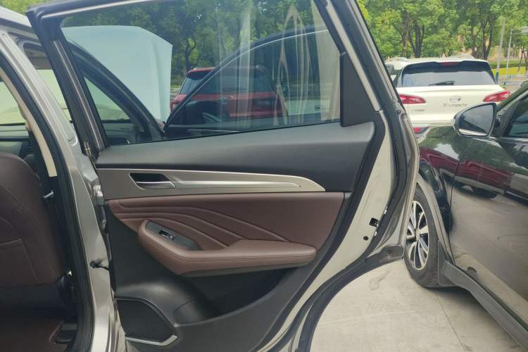 Used Haval F7 2020 2.0T All-Wheel Drive iJoy
