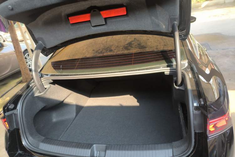 Used Volkswagen Magotan 2024 380TSI DSG Prestige Edition