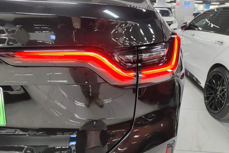 Used Nio EC6 2020 615 km Signature Edition