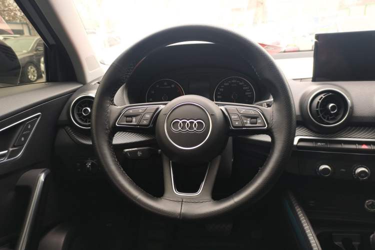 Used Audi Q2L 2018 35 TFSI Launch Exclusive Edition China VI