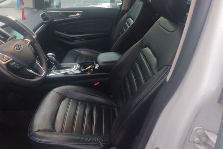 Used Ford Edge 2015 2.0T GTDi Two-Wheel-Drive High-Line Version